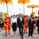 I Hue - Vietnams kulturhovedstad - møtte Kronprinsparet lokale myndigheter i byens citadell - et av flere bygg innskrevet på UNESCOs verdensarvliste. Foto: Lise Åserud, NTB scanpix